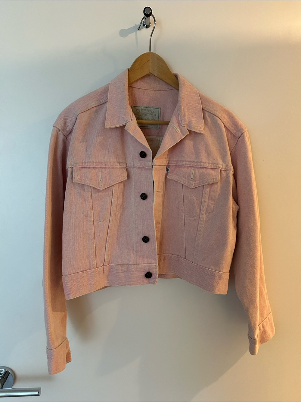 Levi's Pink Cropped Denim Trucker Jacket